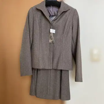 [ 미사용 ] 브라운 스커트 셋업 11AR