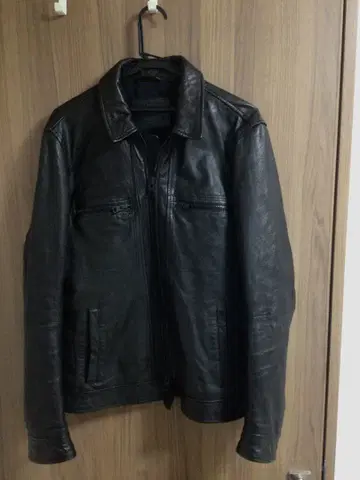 ALLSAINTS 블랙 가죽 자켓 M 사이즈