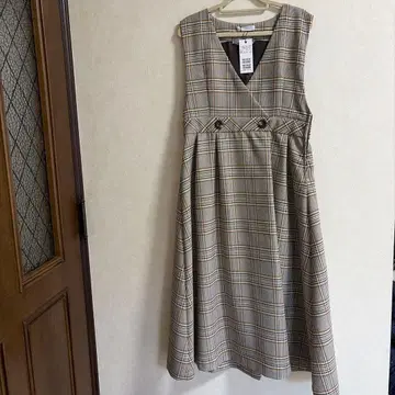 미사용 새상품 MIIA 점퍼 스커트 원피스