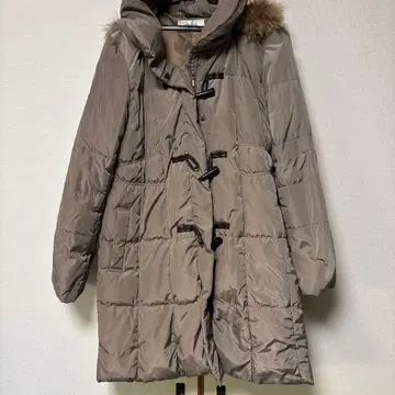 PINORE 후드 부착 베이지 다운 자켓