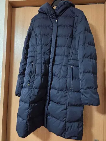 애니시스 다운 자켓 다운 코트 M 사이즈