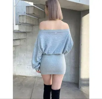 GYDA 오프숄더 맨투맨 원피스 미착용