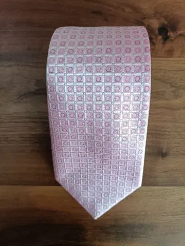 Salvatore Ferragamo 핑크 넥타이