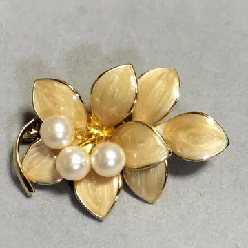 미사용 새상품 브로치 라메 브로치 골드 브로치 꽃 브로치 조개 브로치