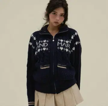 andmary Mary knit cowichan navy