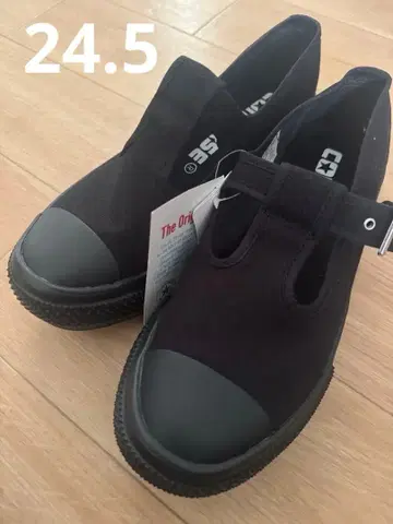 새상품 CONVERSE 벨트 스니커즈 24.5