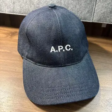 A.P.C. 다크 데님 캡 58cm