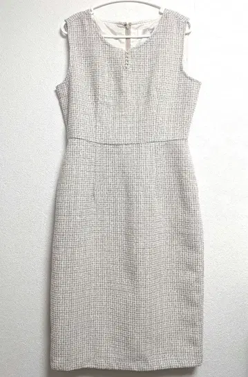 토코 클로젯 / 슬리브리스 펄 타이트 원피스 M