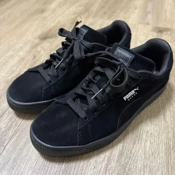 PUMA 스웨이드 블랙 스니커즈 25cm