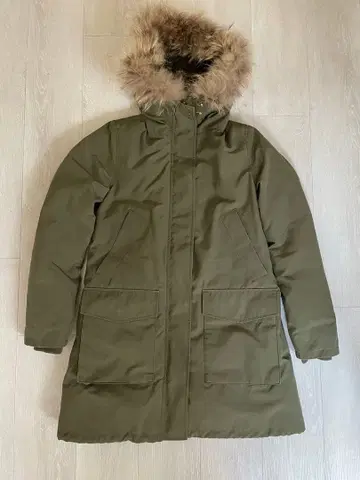 그린 라벨 릴랙싱 다운 코트