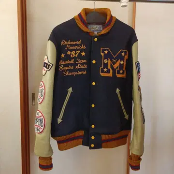 화이츠빌 바시티 자켓 42