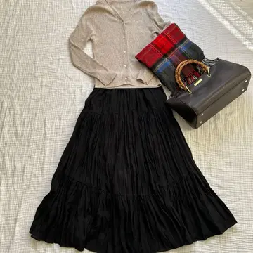 ROUGE VIF 롱 플리츠 스커트