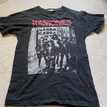 RAMONES GABBA GABBA HEY 티셔츠