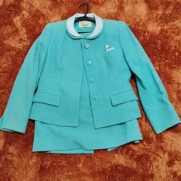 AZABU 인터내셔널 마기 구매 스카이블루 카라 부착 스커트 셋업