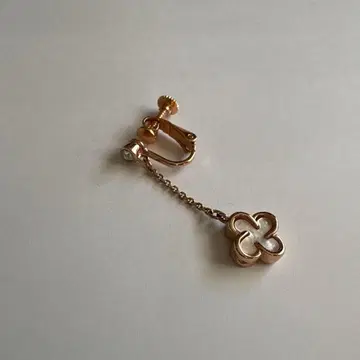 ANTEPRIMA 귀찌 한쪽