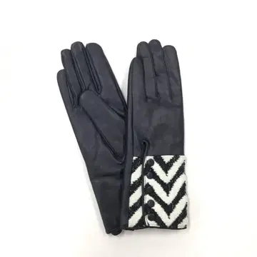 [보네 볼론테] 램 가죽 램피혁 지오메트릭 그로브 블랙 새상품