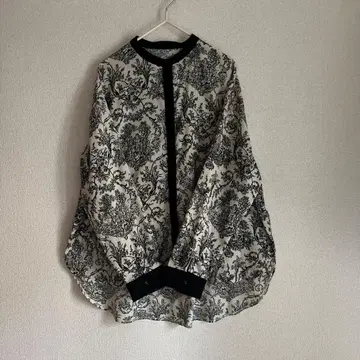 안티카 히요쿠 버튼 긴팔 블라우스