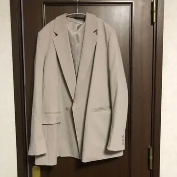 UNIQLO 베이지 테일러드 자켓 사이즈 XL