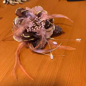 꽃 모티브 브로치 코사지 브라운 계열