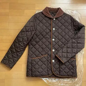 TRADITIONAL WEATHERWEAR 퀼팅 자켓 40