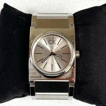 캘빈클라인 뱅글 워치 팔찌 손목시계 실버