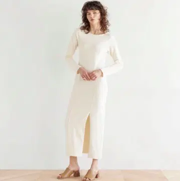 Sea Room Flynn 백 오픈 니트 원피스 M 사이즈