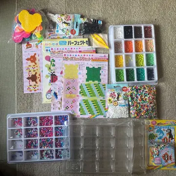 펄러비즈 세트 다색 수납 케이스 포함