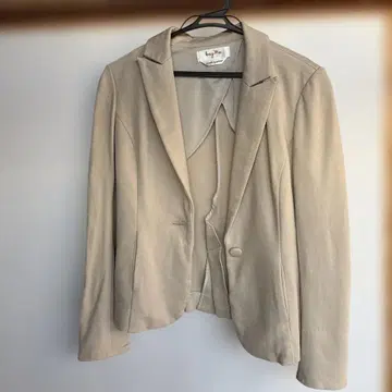 Kay me 베이지 테일러드 자켓