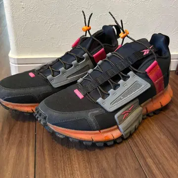 리복 지그 키네티카 엣지 블랙 핑크 오렌지