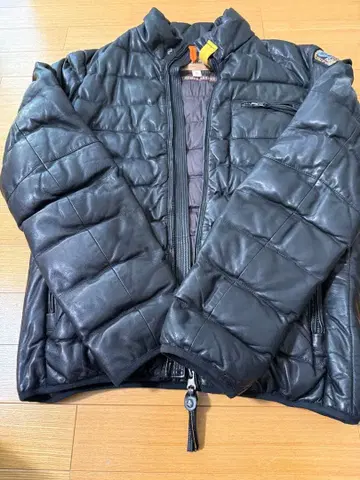 파라점퍼스 양가죽 자켓 M 사이즈