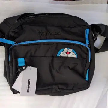CONVERSE 도라에몽 숄더백