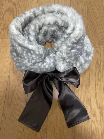 츠모리치사토 인조 모피 머플러