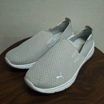 PUMA SOFTFORM+ 슬립온 26cm