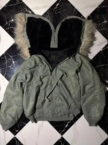 N2b 올리브 그린 밀리터리 자켓