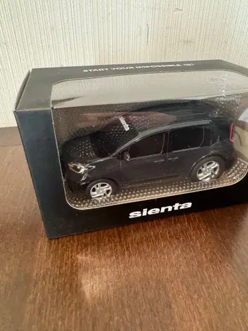 시엔타 풀백 미니카