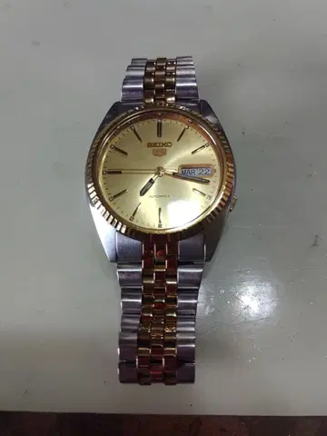 SEIKO 세이코5 7S26-0500 골드 뒷면 스켈레톤 데이데이트