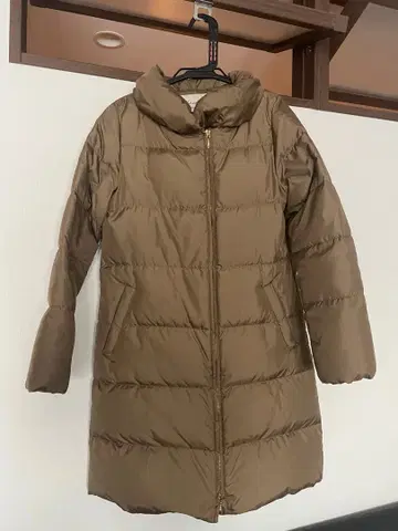 Spick and Span 다운 코트