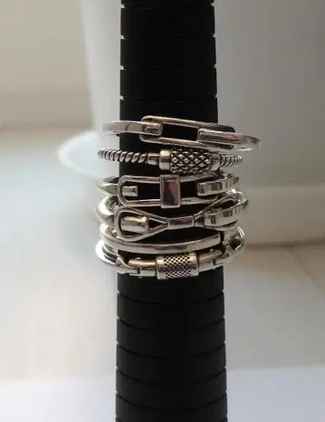 앰부쉬 6연 체인 반지