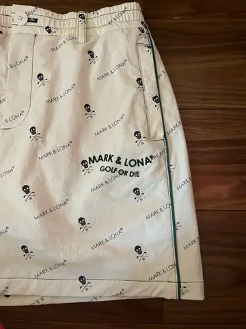 MARK & LONA 골프 스커트 화이트