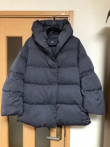 고품질 UNIQLO 파우더 필 다운 숏코트