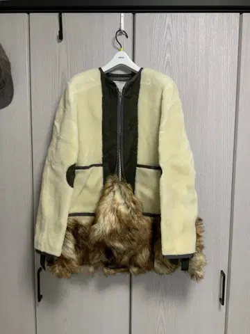 레어 미사용 새상품 sacai 인조 모피 도킹 보아 자켓