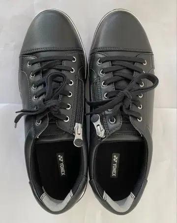 [ 미사용 새상품 ] YONEX 파워크 워킹화 24.5