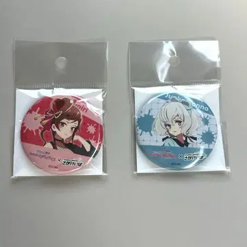 새상품 좀비랜드 사가 사가 경마 콜라보 캔뱃지 콘노 준코 유기리 세트