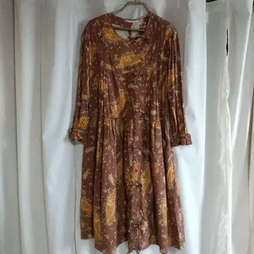 연말 가격 인하 WONDERFUL WORLD (핑크하우스) 체리 원피스