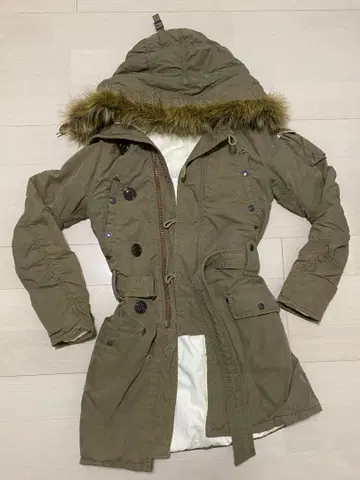 Johnbull 카키 모즈 코트 퍼 포함 y2k