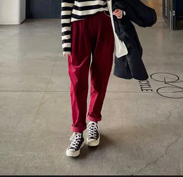 FASHIRU 코듀로이 테이퍼드 팬츠