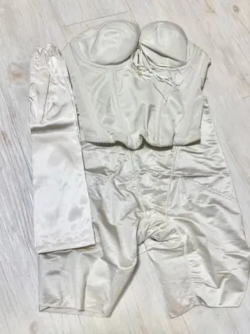 [웨딩] D70 브라이덜 이너 덤 그로브 포함