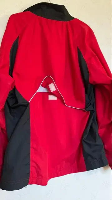 요넥스 윈드 브레이커 자켓 M 사이즈 빨검