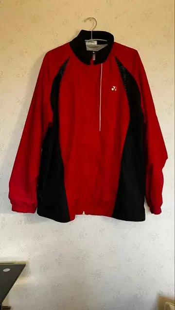 요넥스 윈드 브레이커 자켓 M 사이즈 빨검