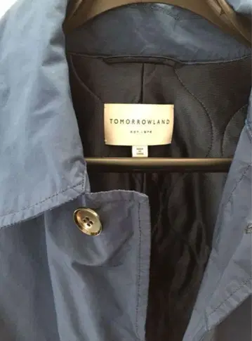 TOMORROWLAND 네이비 테일러드 자켓